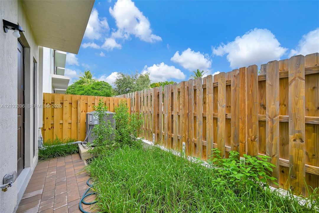 В аренду: $2,950 (4 спален, 4 ванн, 0 Квадратных фут)