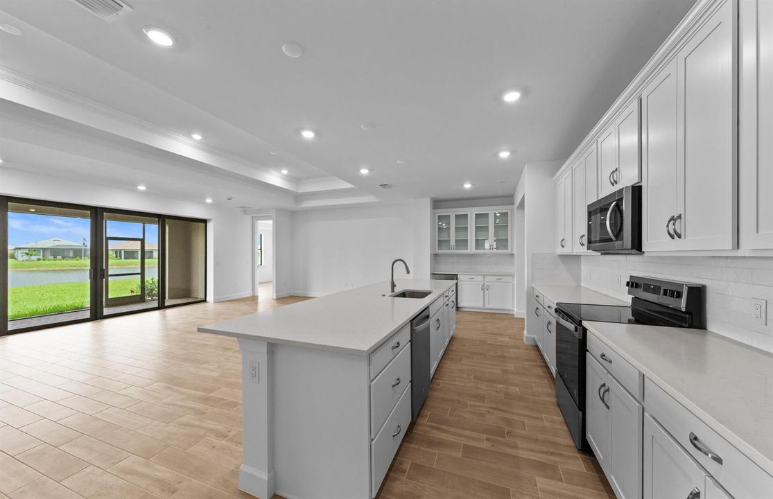 SWFL_DW_DWN_01739_Stardom_Kitchen 2