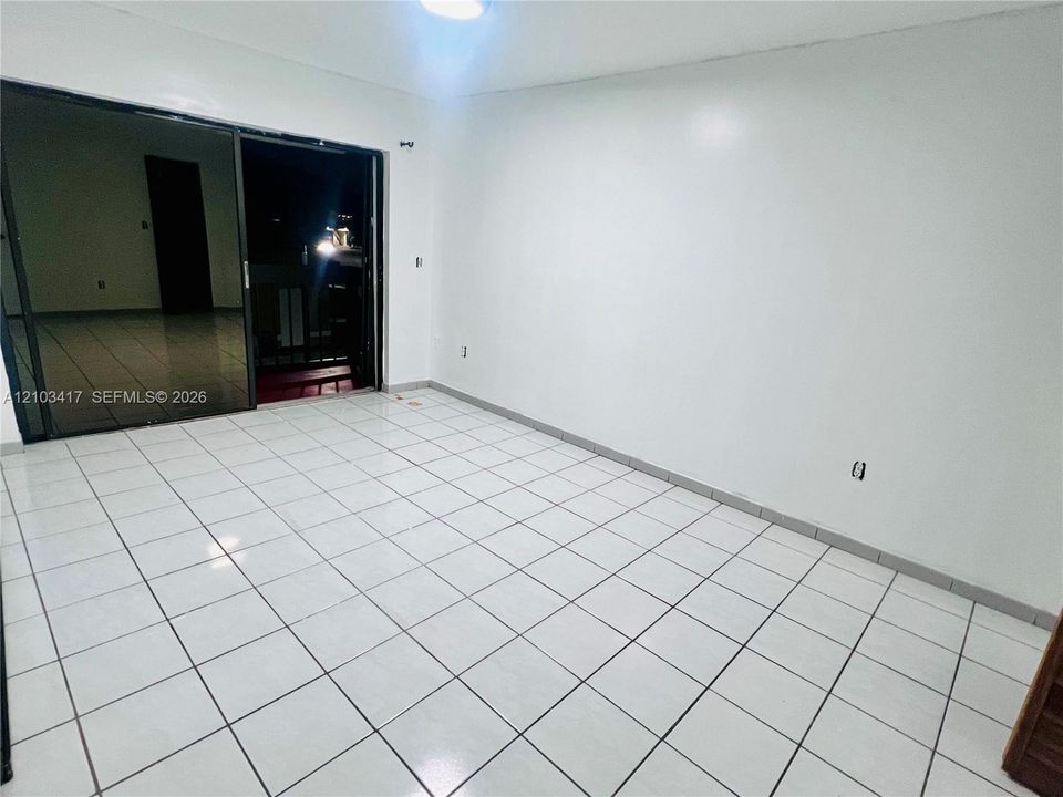 В аренду: $2,850 (3 спален, 1 ванн, 1351 Квадратных фут)
