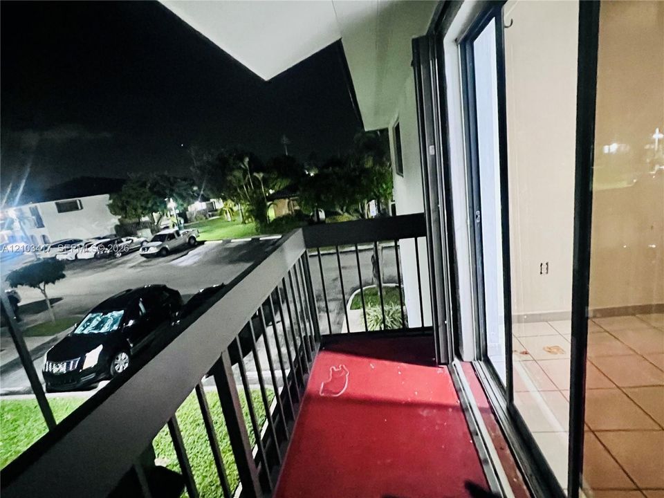 В аренду: $2,850 (3 спален, 1 ванн, 1351 Квадратных фут)