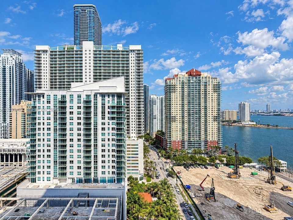 For Rent: $2,499 (0 beds, 1 baths, 362 Square Feet)