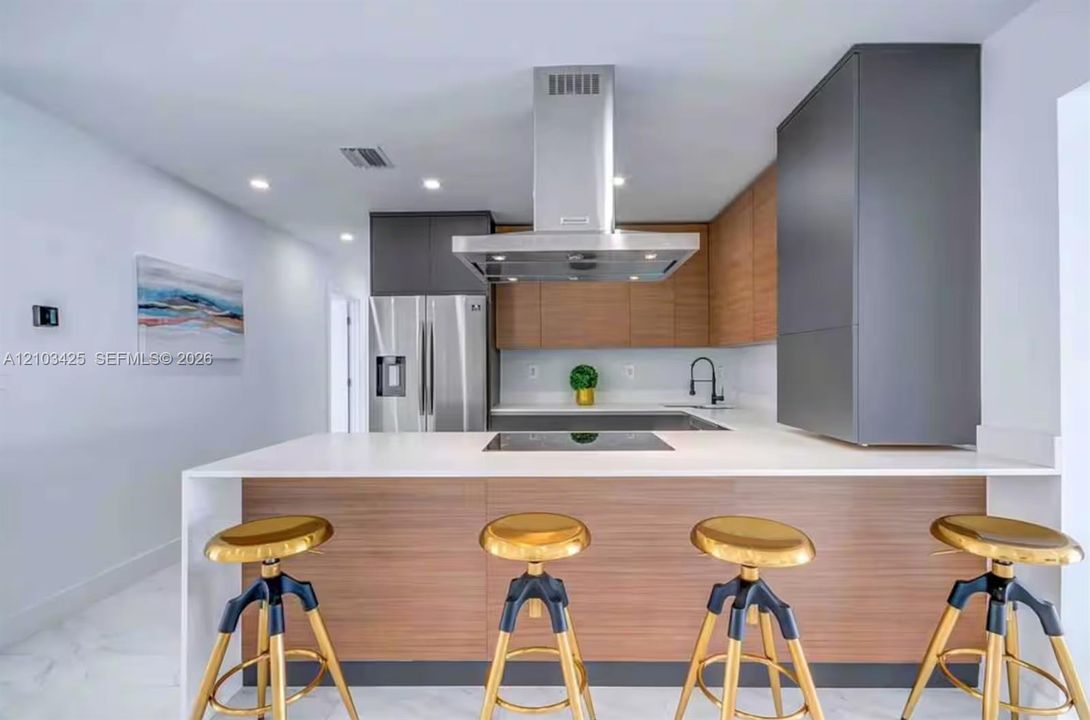 En Renta: $6,500 (5 camas, 4 baños, 1679 Pies cuadrados)