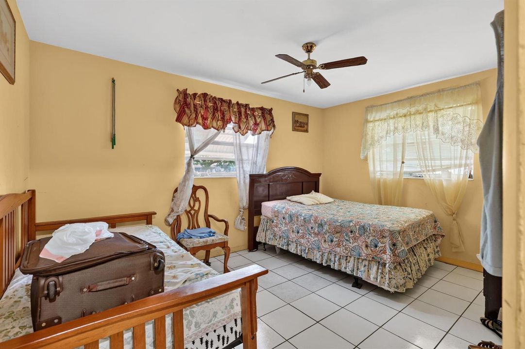 25-web-or-mls-5P1A7083