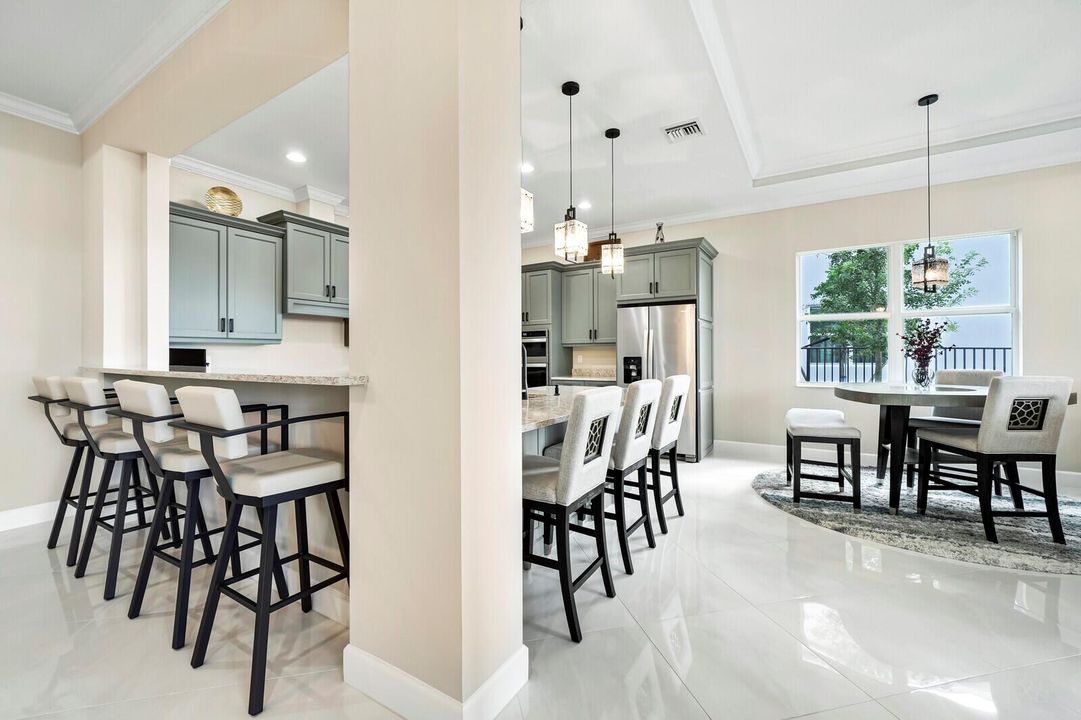 Breakfast Bar
