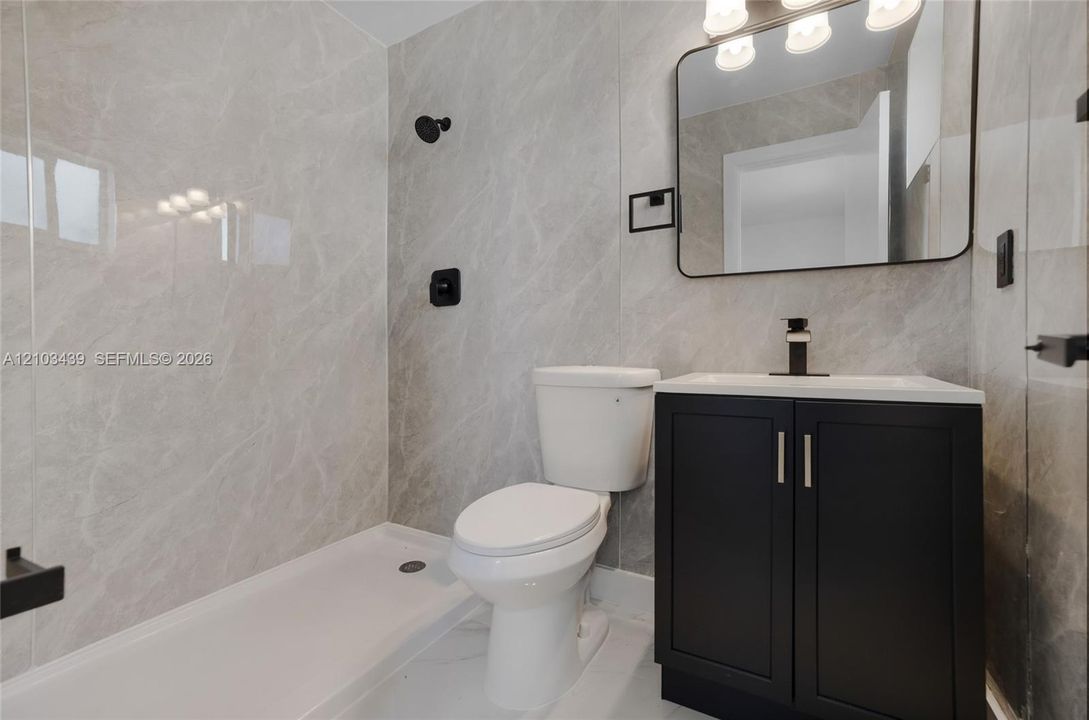 En Venta: $1,900,000 (0 camas, 0 baños, 3679 Pies cuadrados)