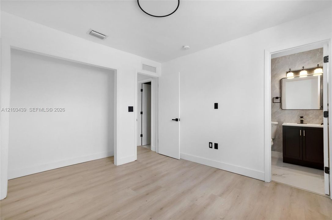 En Venta: $1,900,000 (0 camas, 0 baños, 3679 Pies cuadrados)