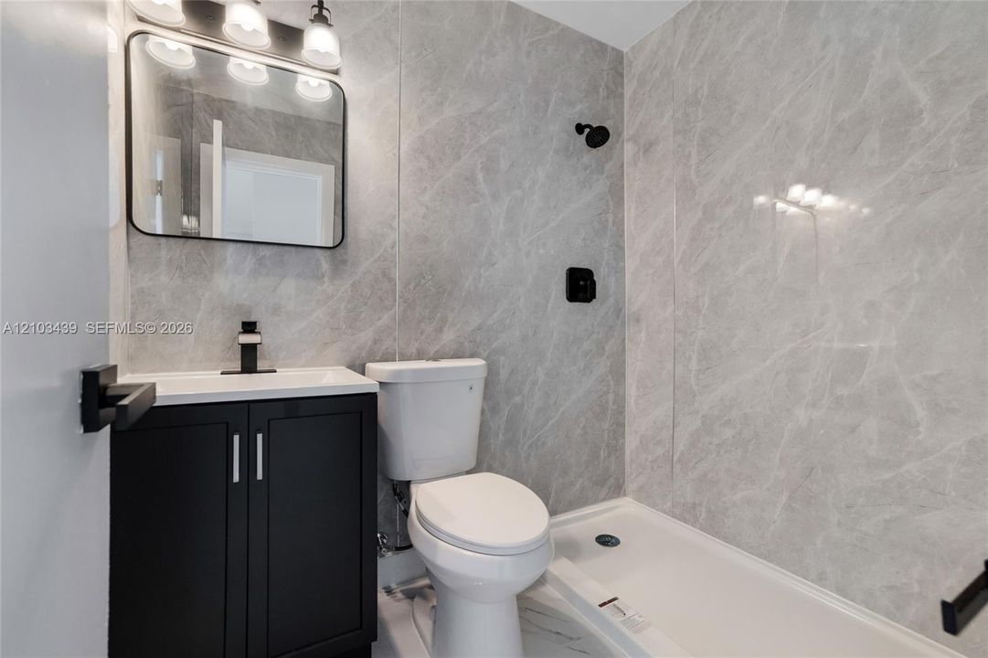 En Venta: $1,900,000 (0 camas, 0 baños, 3679 Pies cuadrados)