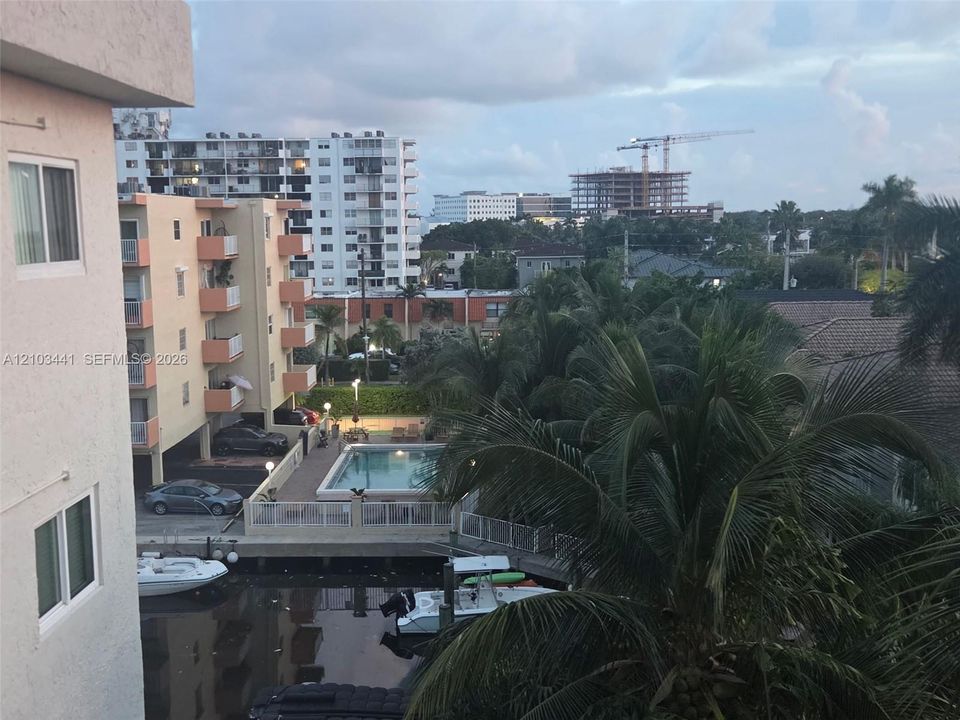 В аренду: $1,850 (1 спален, 1 ванн, 690 Квадратных фут)