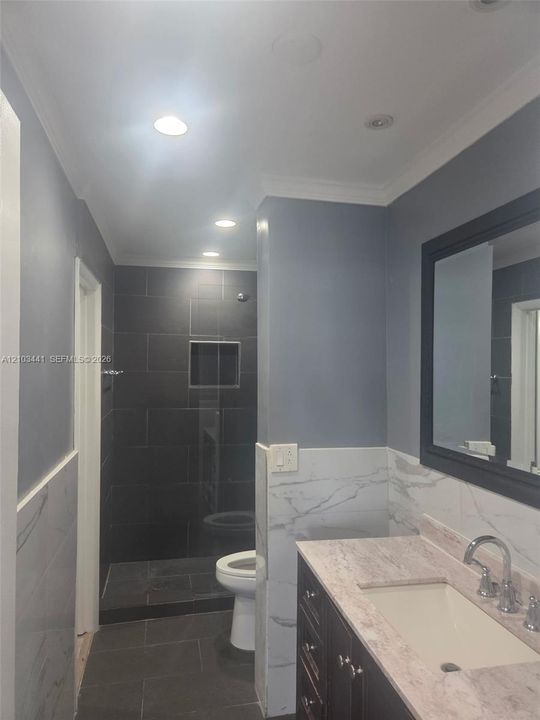 В аренду: $1,850 (1 спален, 1 ванн, 690 Квадратных фут)