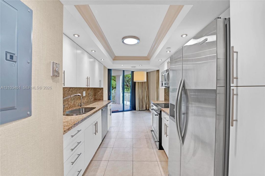 For Sale: $350,000 (2 beds, 2 baths, 1544 Square Feet)
