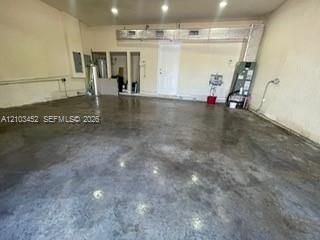 Под контрактом: $3,300 (3 спален, 2 ванн, 2091 Квадратных фут)