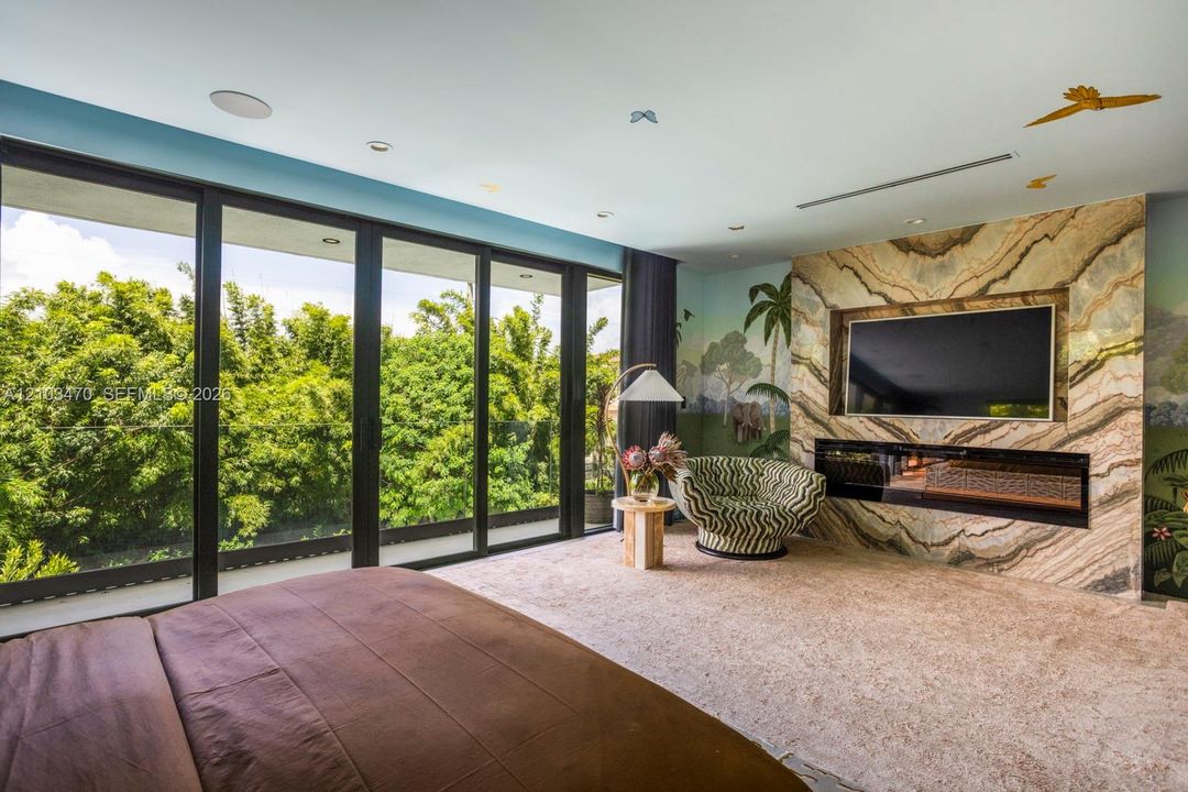 For Sale: $3,950,000 (4 beds, 3 baths, 3445 Square Feet)