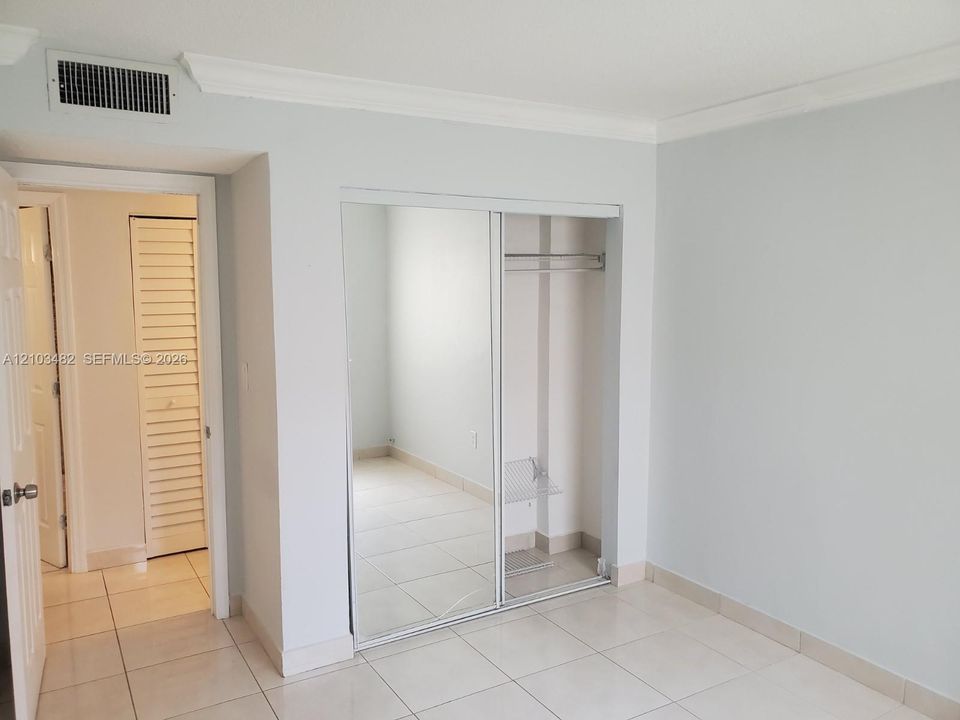 В аренду: $2,250 (2 спален, 2 ванн, 835 Квадратных фут)
