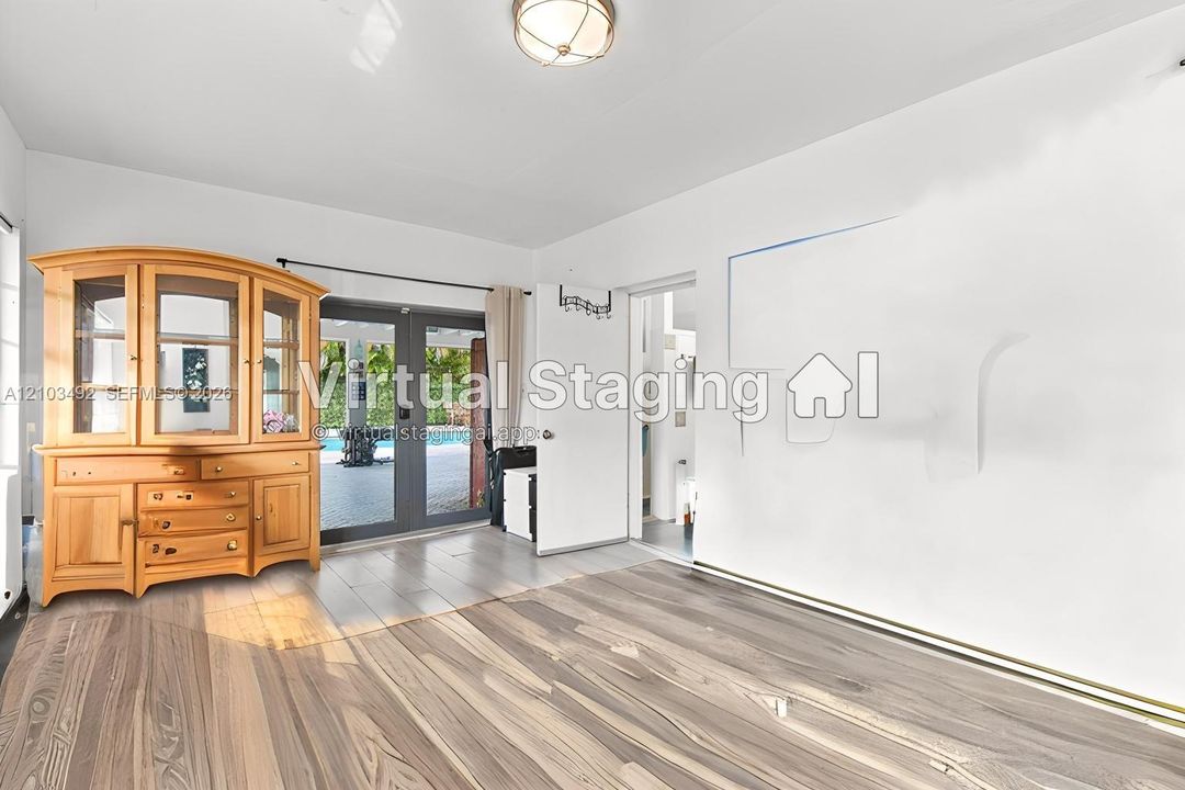 На продажу: $824,900 (3 спален, 3 ванн, 1358 Квадратных фут)
