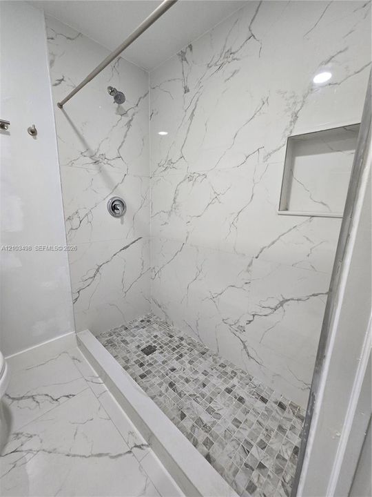 For Sale: $814,900 (6 beds, 4 baths, 1630 Square Feet)