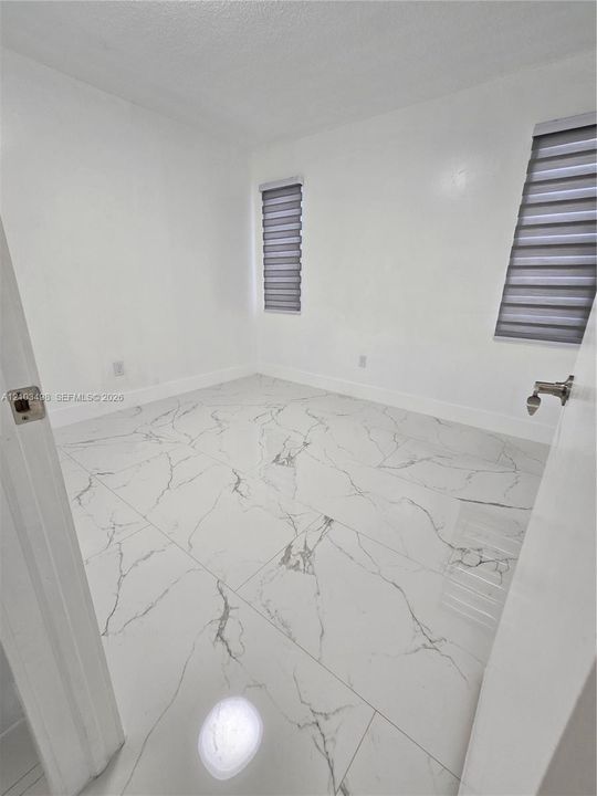 For Sale: $814,900 (6 beds, 4 baths, 1630 Square Feet)