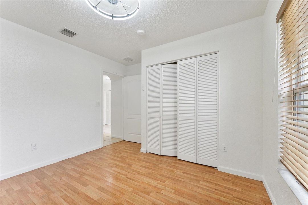 13-2212 NW 9th Ct_013