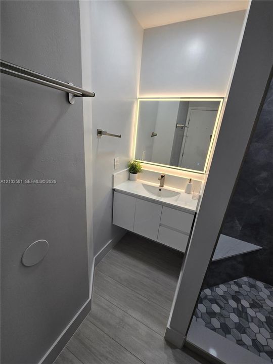 В аренду: $1,100 (1 спален, 1 ванн, 1542 Квадратных фут)