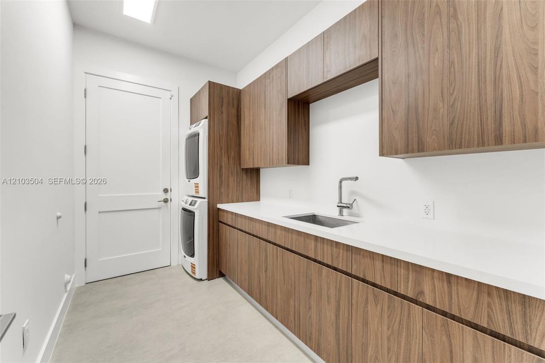 En Venta: $3,295,000 (5 camas, 4 baños, 0 Pies cuadrados)