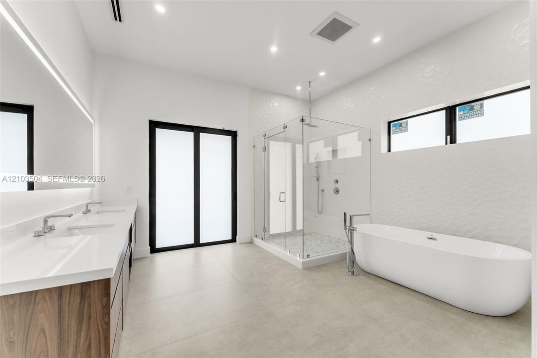 En Venta: $3,295,000 (5 camas, 4 baños, 0 Pies cuadrados)