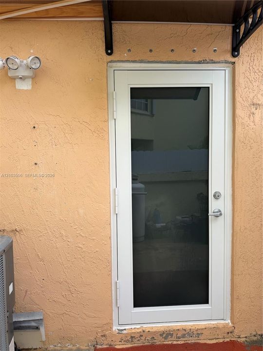 В аренду: $1,200 (1 спален, 1 ванн, 1964 Квадратных фут)