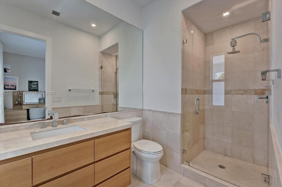 For Sale: $16,200,000 (5 beds, 6 baths, 5468 Square Feet)