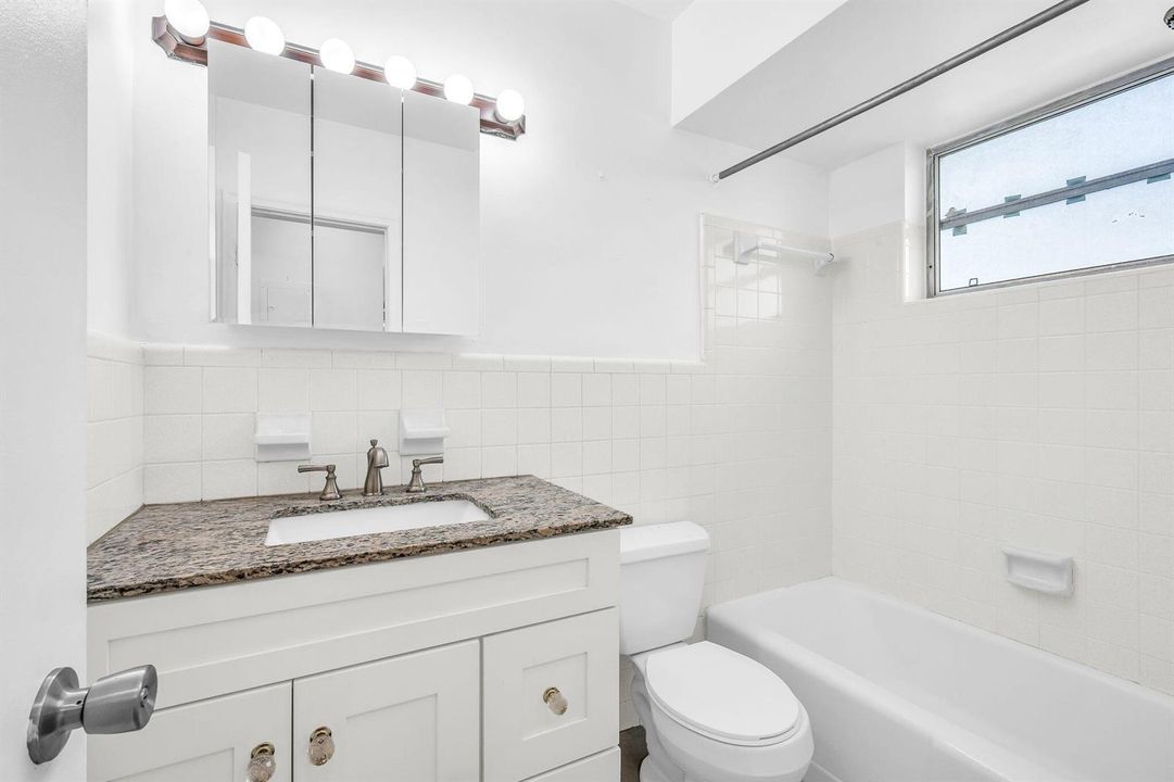 7-web-or-mls-photo-7