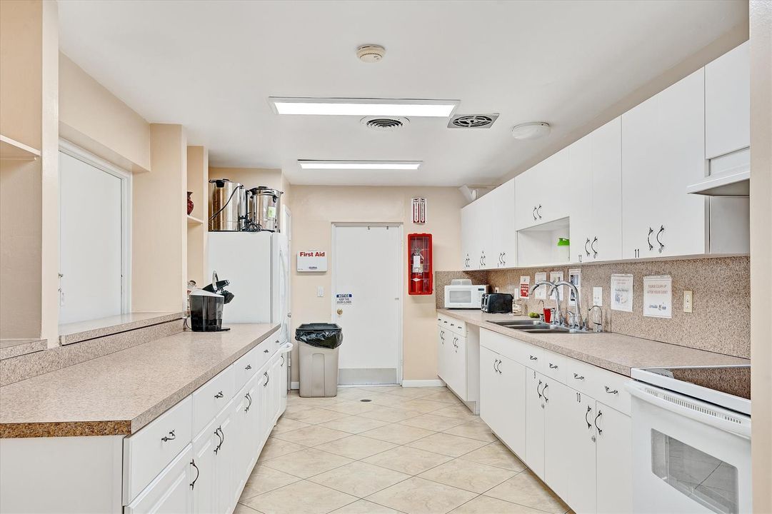 27-22 Abbey Lane #106 Delray Beach-220