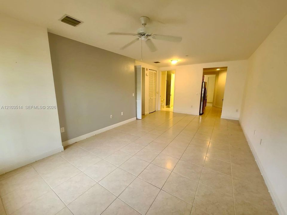 En Renta: $1,995 (1 camas, 1 baños, 892 Pies cuadrados)