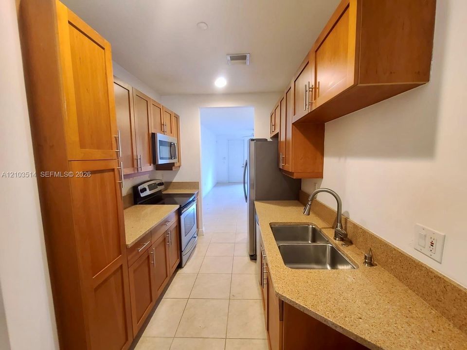 En Renta: $1,995 (1 camas, 1 baños, 892 Pies cuadrados)