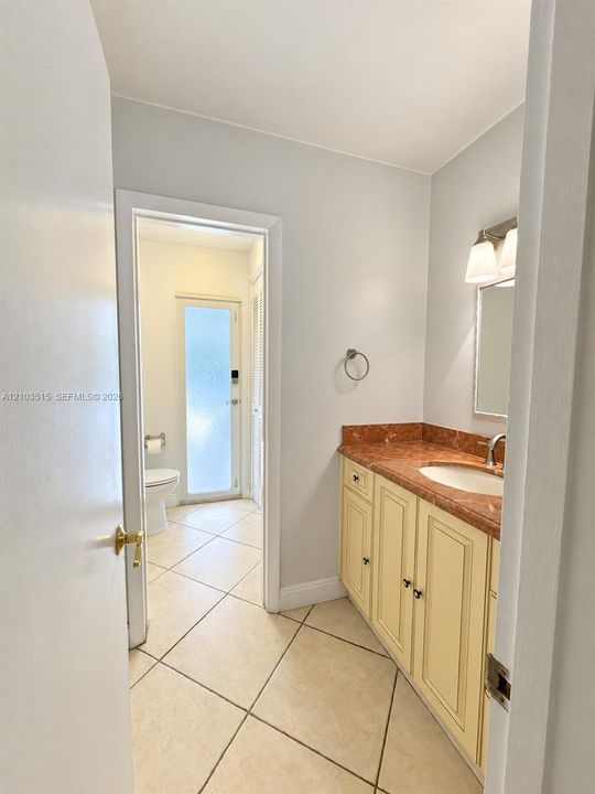 En Venta: $980,000 (3 camas, 1 baños, 1352 Pies cuadrados)