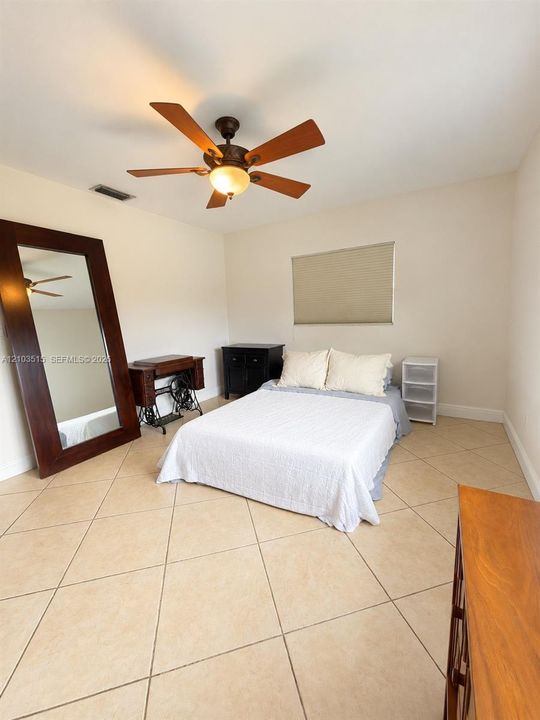 En Venta: $980,000 (3 camas, 1 baños, 1352 Pies cuadrados)