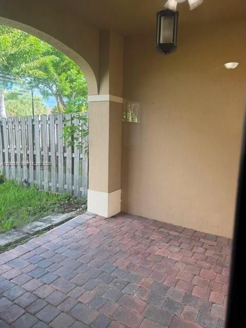 En Venta: $519,000 (3 camas, 2 baños, 1895 Pies cuadrados)