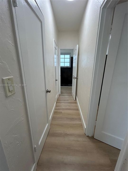 В аренду: $1,650 (0 спален, 1 ванн, 430 Квадратных фут)