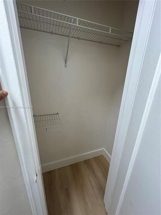 В аренду: $1,650 (0 спален, 1 ванн, 430 Квадратных фут)