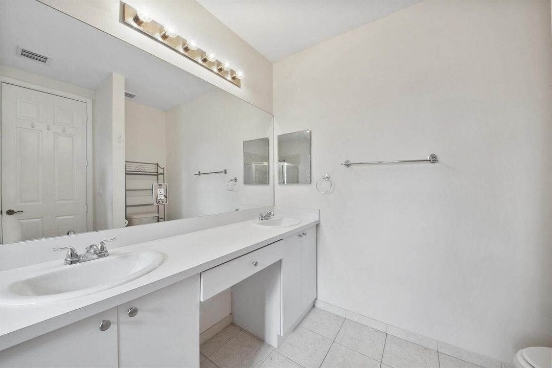 Double Sinks