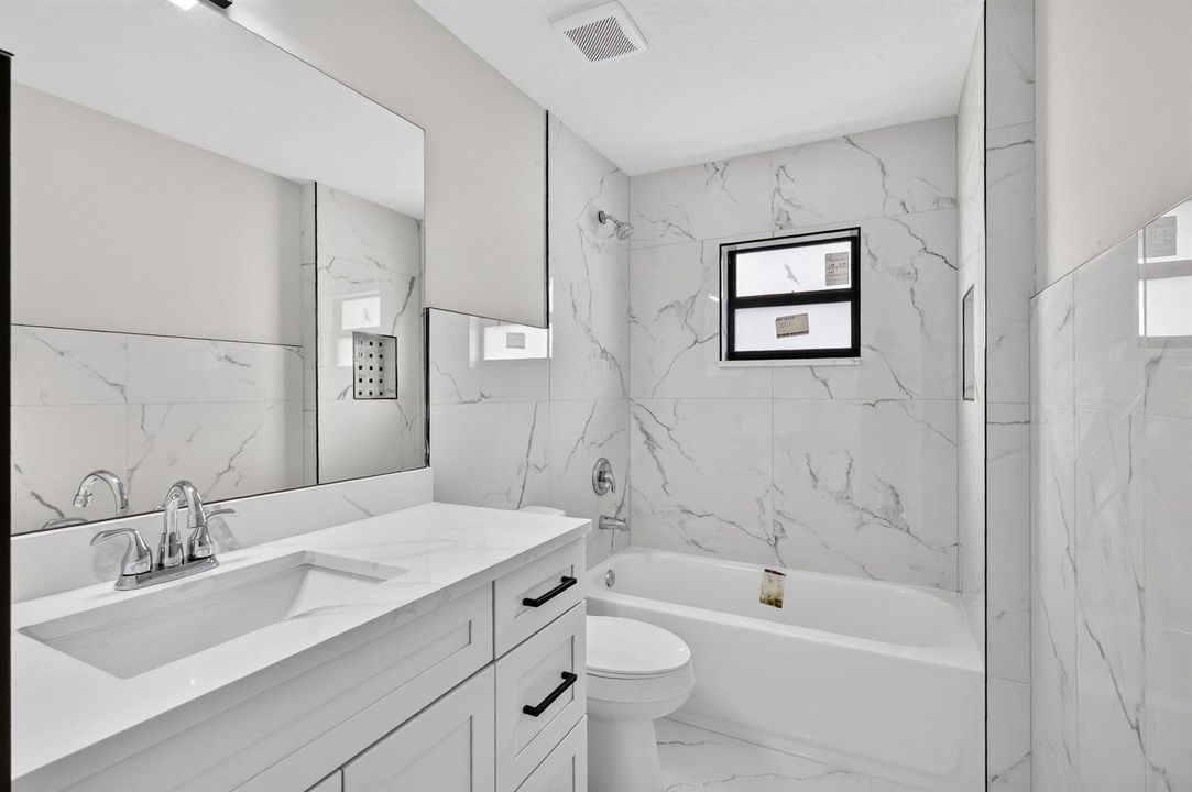 42-web-or-mls-5P1A6247
