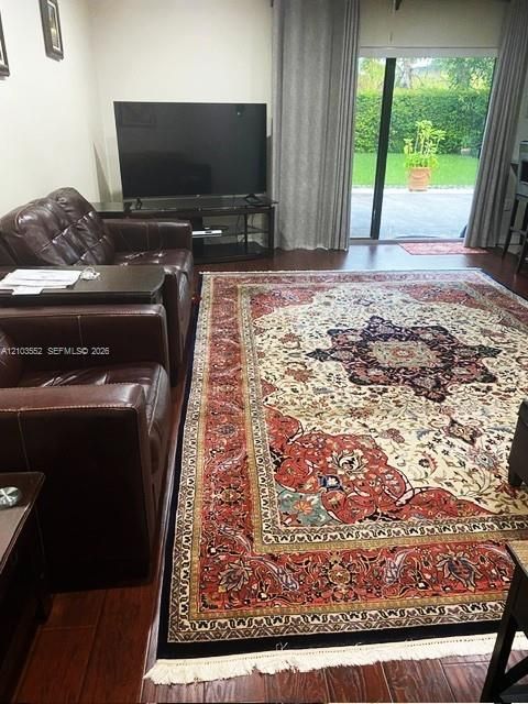 В аренду: $4,500 (4 спален, 3 ванн, 2504 Квадратных фут)