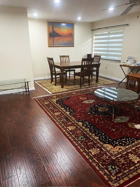 В аренду: $4,500 (4 спален, 3 ванн, 2504 Квадратных фут)