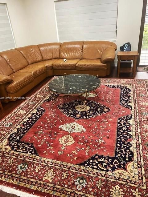 В аренду: $4,500 (4 спален, 3 ванн, 2504 Квадратных фут)