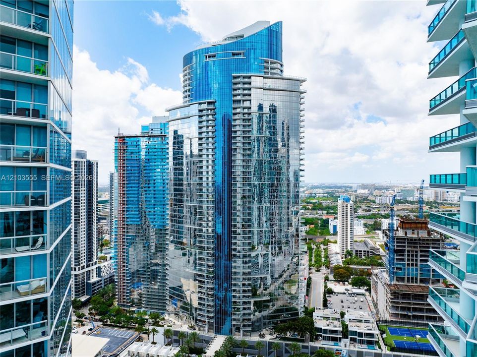 На продажу: $1,425,000 (3 спален, 3 ванн, 2204 Квадратных фут)