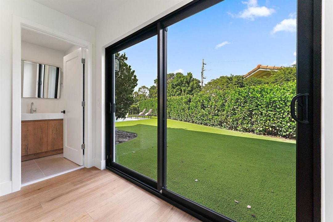 Slider from Den/Fitness/Bedroom