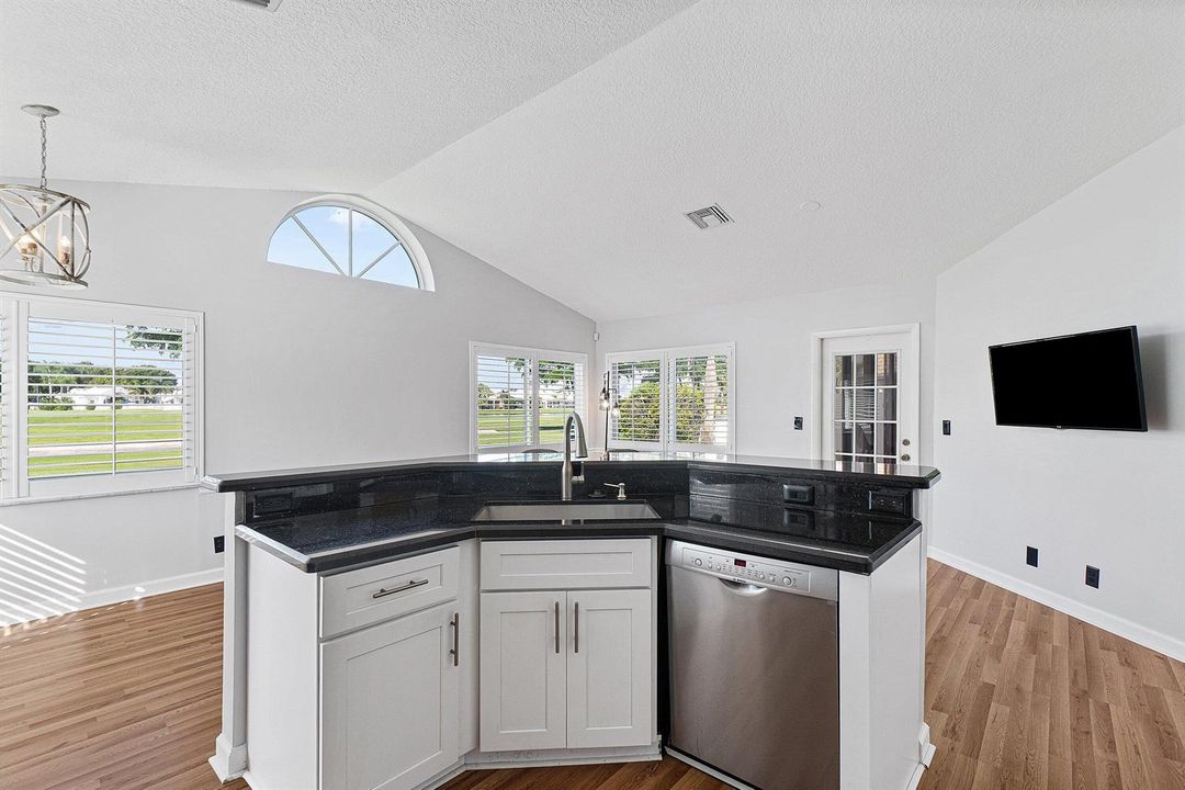 024-8213CassiaDrive-BoyntonBeach-FL-3347