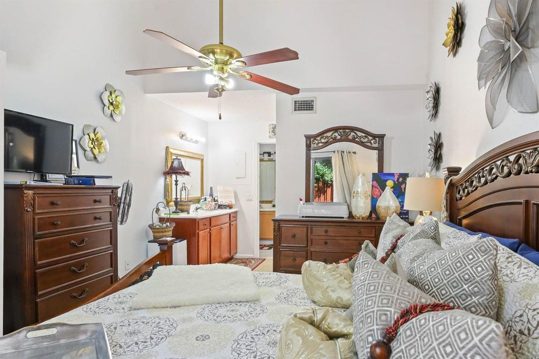 4155 Palm Bay C (10)-2