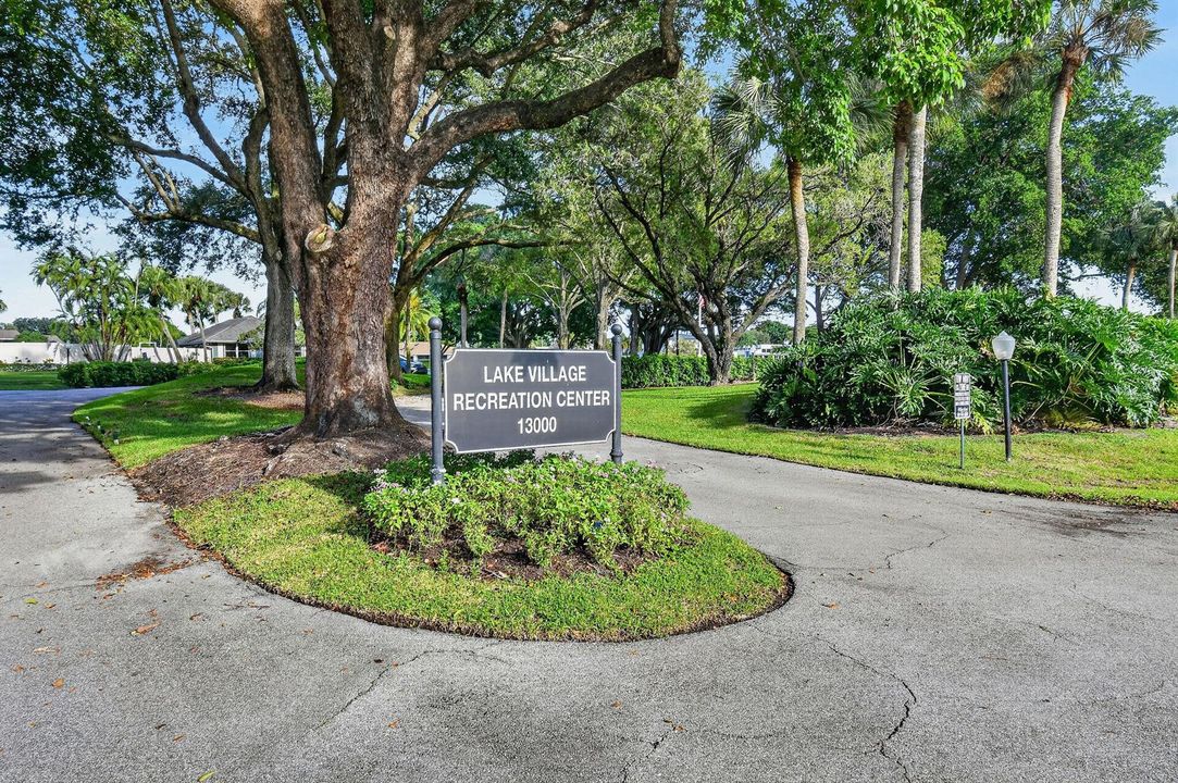 12926BriarlakeDr#104b(44)