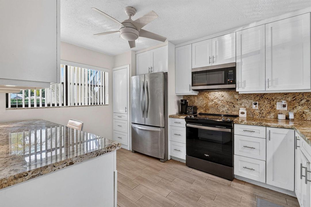 12926BriarlakeDr#104b(14)