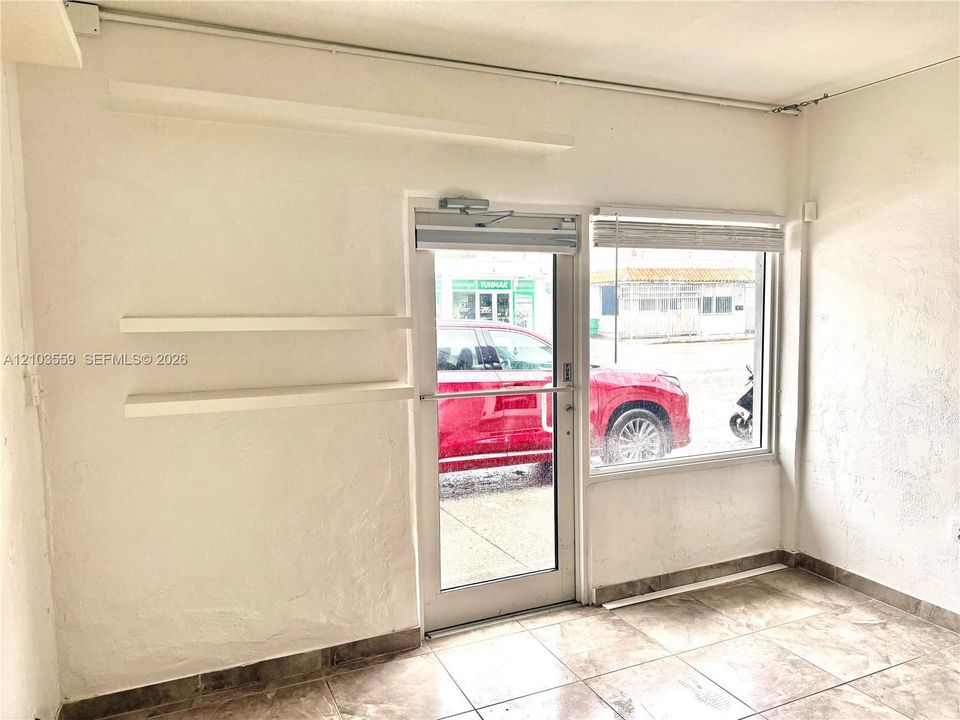 En Renta: $1,700 (0 camas, 0 baños, 0 Pies cuadrados)