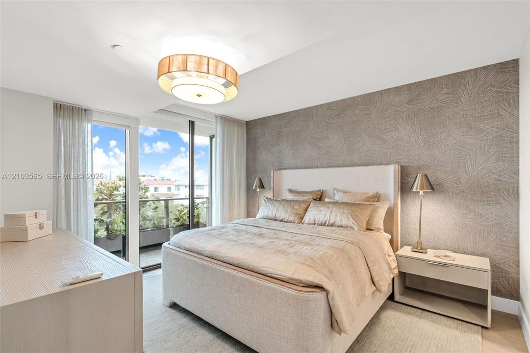 En Renta: $12,990 (1 camas, 1 baños, 1079 Pies cuadrados)