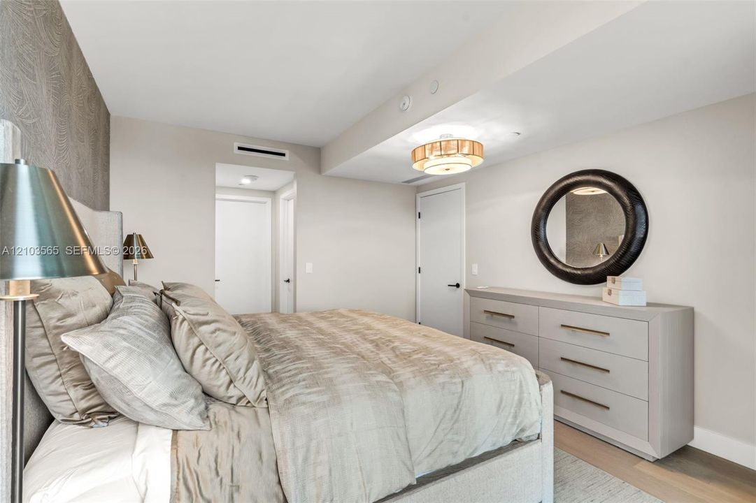 En Renta: $12,990 (1 camas, 1 baños, 1079 Pies cuadrados)