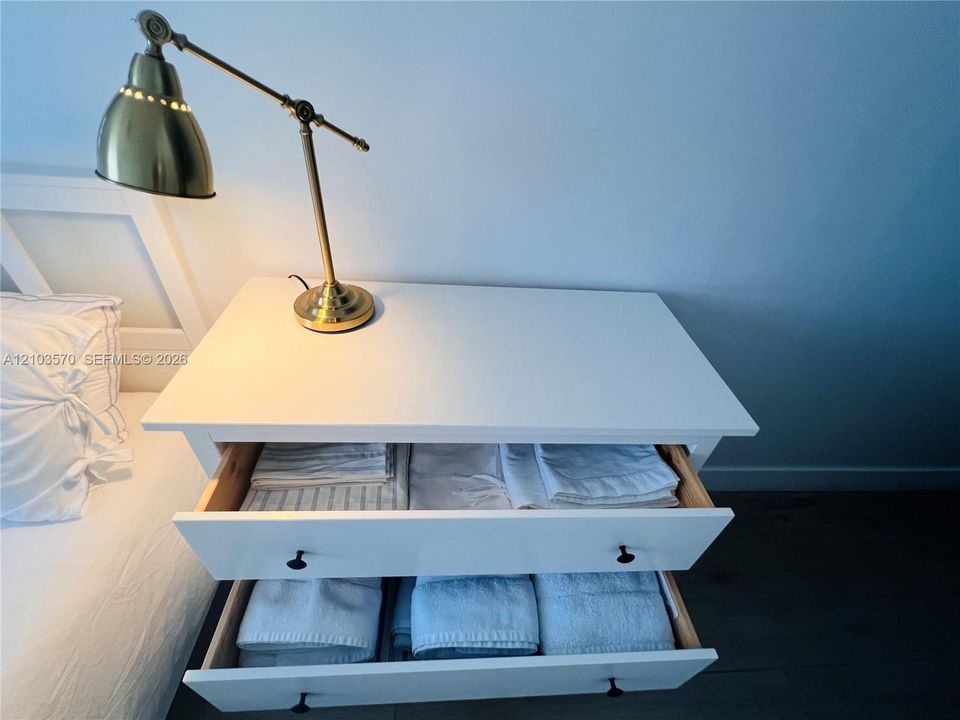 В аренду: $3,500 (2 спален, 2 ванн, 930 Квадратных фут)
